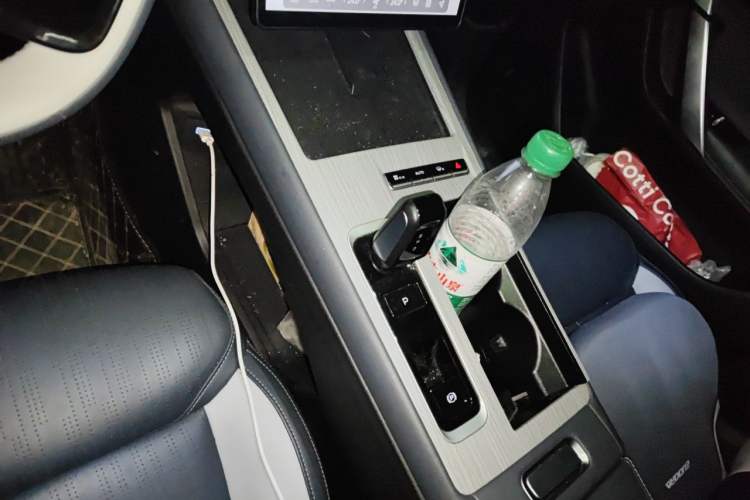 Used Geely Auto FX11 2024 1.5TD DCT Prestige Edition Gear Lever