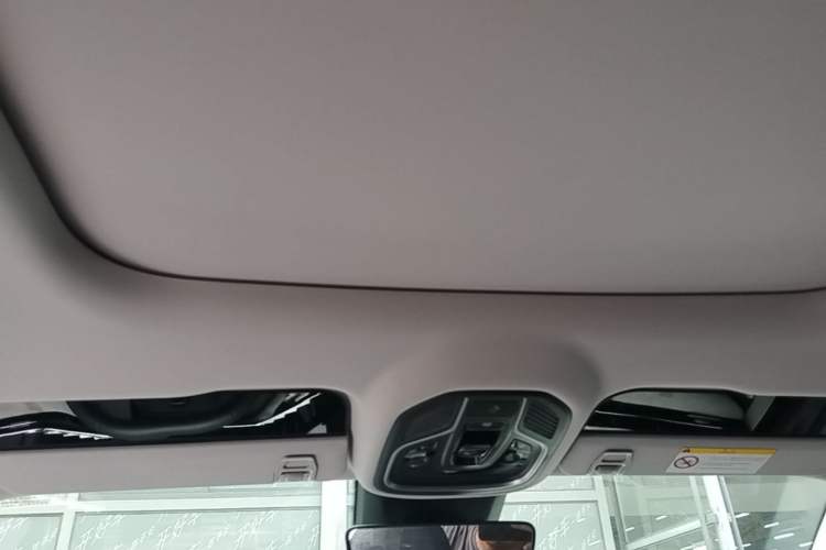 Used Geely Auto FX11 2024 1.5TD DCT Flagship Edition Headliner