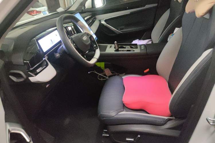 Used Geely Auto FX11 2024 1.5TD DCT Prestige Edition Left Front Seat