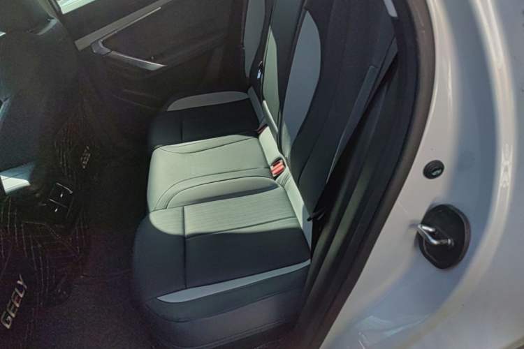 Used Geely Auto FX11 2024 1.5TD DCT Prestige Edition Left Rear Seat