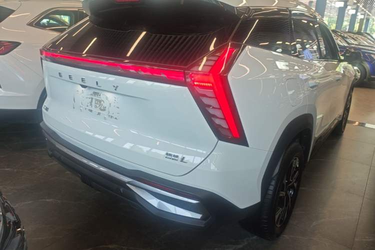 Used Geely Auto FX11 2024 1.5TD DCT Dragon Edition Rear Right 45 Deg