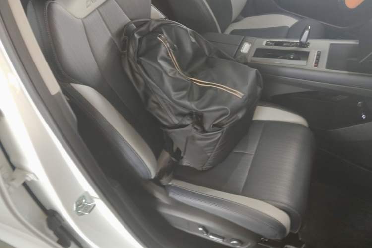 Used Geely Auto FX11 2024 1.5TD DCT Flagship Edition Right Front Seat