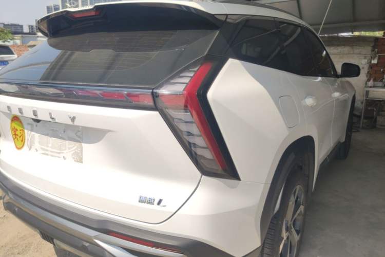 Used Geely Auto FX11 2024 1.5TD DCT Prestige Edition Right Rear Taillight