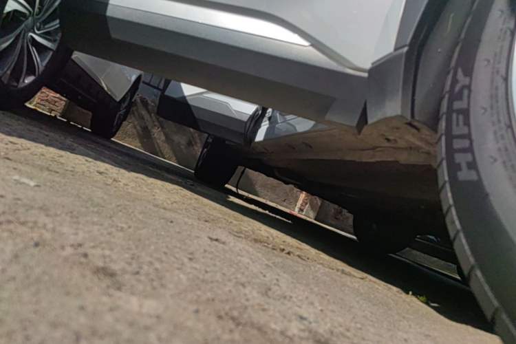 Used Geely Auto FX11 2024 1.5TD DCT Prestige Edition Right Side Sill
