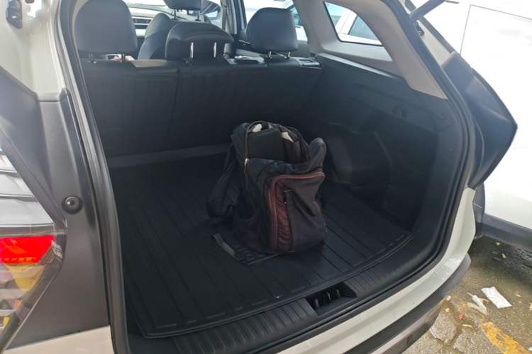 Used Geely Auto FX11 2024 1.5TD DCT Prestige Edition Trunk