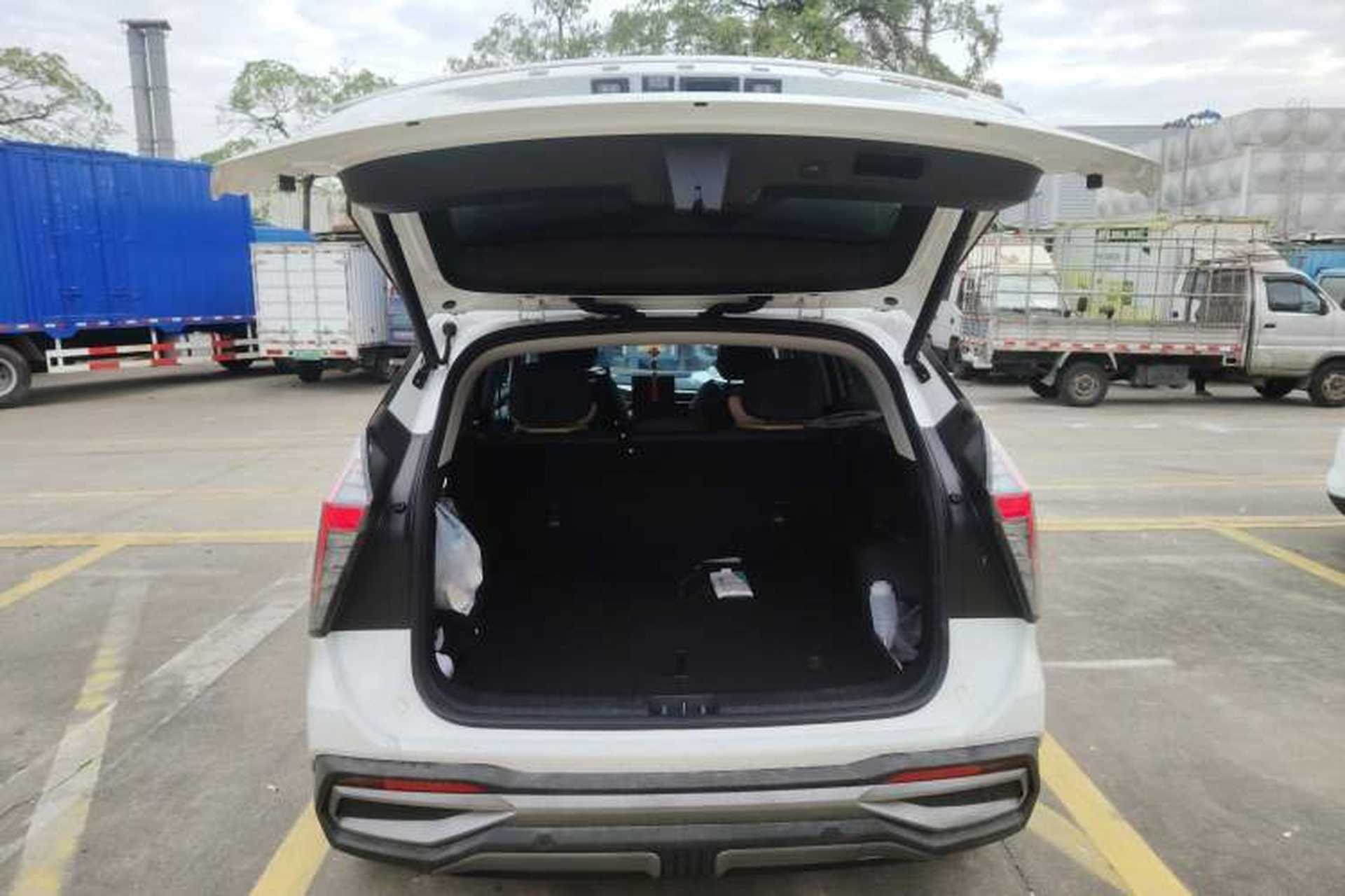 Used Geely Auto FX11 2024 1.5TD DCT Prestige Edition Trunk