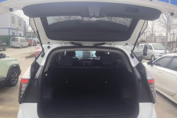 Used Geely Auto FX11 2024 1.5TD DCT Dragon Edition Trunk