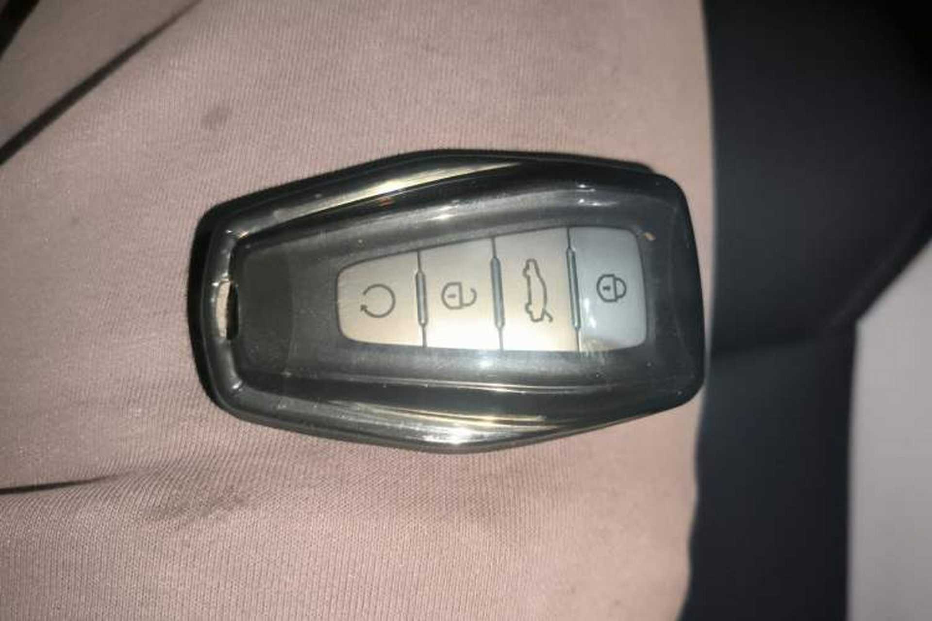 Used Geely Auto FX11 2024 1.5TD DCT Prestige Edition Vehicle Key