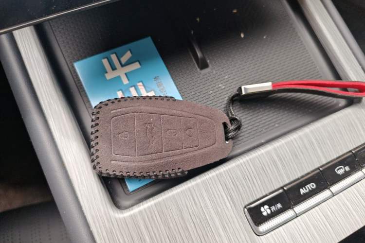 Used Geely Auto FX11 2024 1.5TD DCT Prestige Edition Vehicle Key