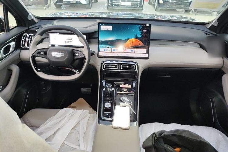 Used Geely Auto FX11 2025 4th Generation 1.5TD DCT - Shanhe Center Console