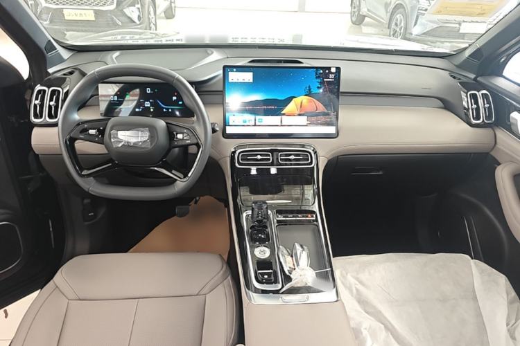Used Geely Auto FX11 2025 4th Generation 1.5TD DCT – The Start Center Console