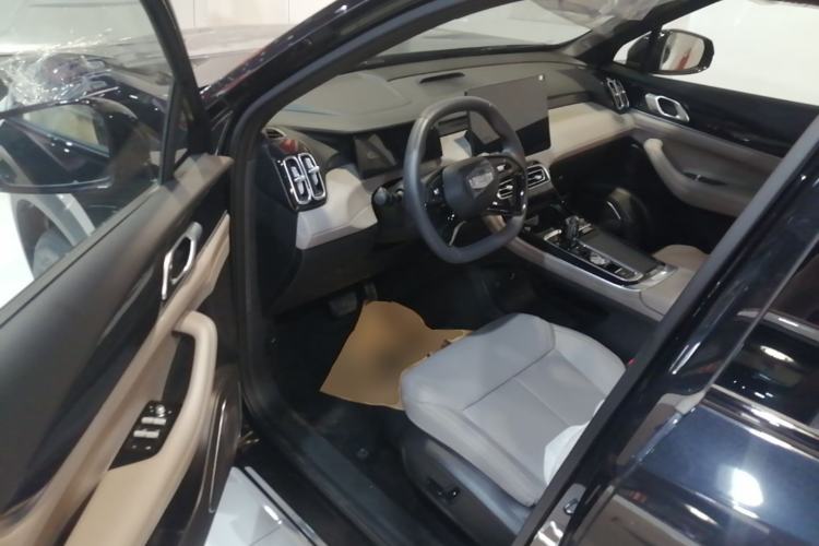 Used Geely Auto FX11 2025 4th Generation 1.5TD DCT – The Start Driver Seat