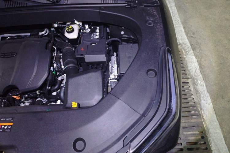 Used Geely Auto FX11 2025 4th Generation 1.5TD DCT - Shanhe Engine Bay Left