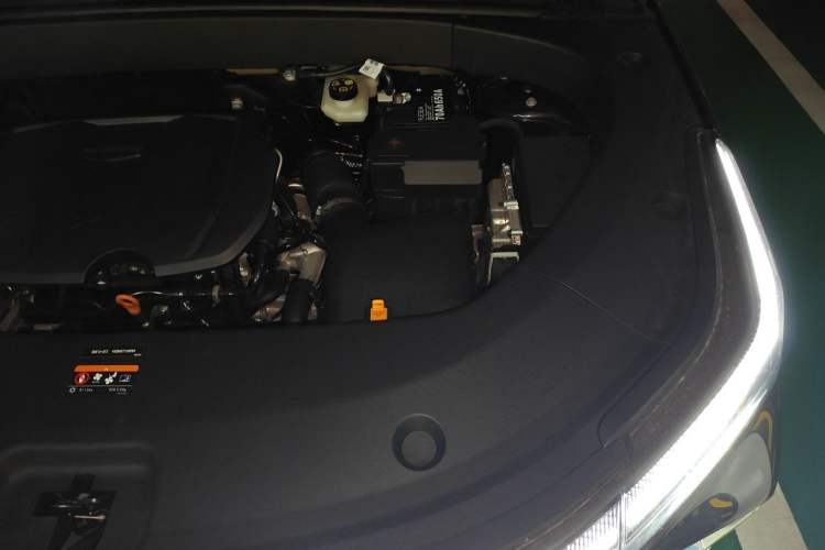 Used Geely Auto FX11 2025 4th Generation 1.5TD DCT - Shanhe Engine Bay Left