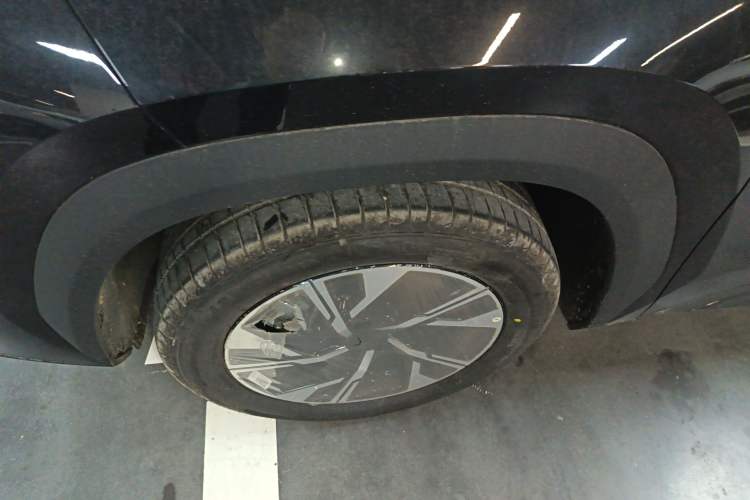 Used Geely Auto FX11 2025 4th Generation 1.5TD DCT – The Start Exterior 4