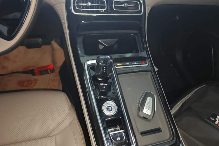 Used Geely Auto FX11 2025 4th Generation 1.5TD DCT - Shanhe Gear Lever