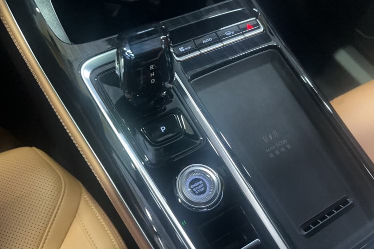 Used Geely Auto FX11 2025 4th Generation 1.5TD DCT - Shanhe Gear Lever