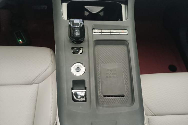 Used Geely Auto FX11 2025 4th Generation 1.5TD DCT - Shanhe Gear Lever