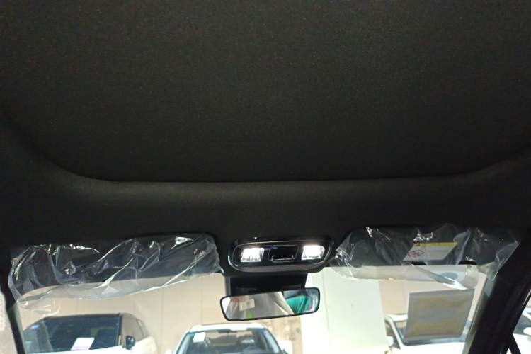 Used Geely Auto FX11 2025 4th Generation 1.5TD DCT – The Start Headliner