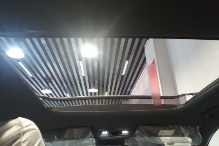 Used Geely Auto FX11 2025 4th Generation 1.5TD DCT – The Start Headliner