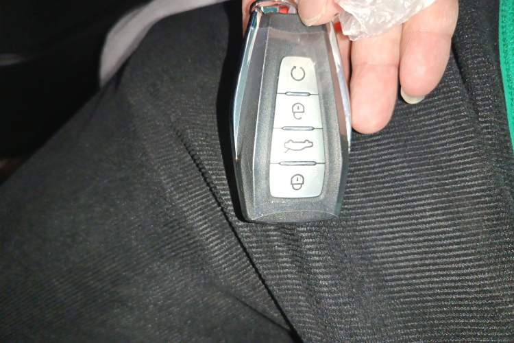 Used Geely Auto FX11 2025 4th Generation 1.5TD DCT – The Start Interior 1