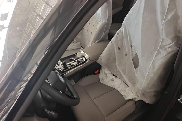 Used Geely Auto FX11 2025 4th Generation 1.5TD DCT – The Start Left Front Seat