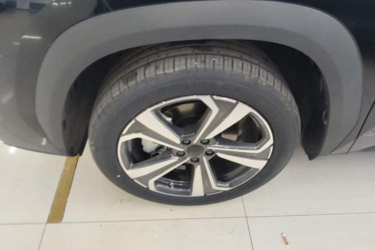 Used Geely Auto FX11 2025 4th Generation 1.5TD DCT - Shanhe Left Front Wheel Hub