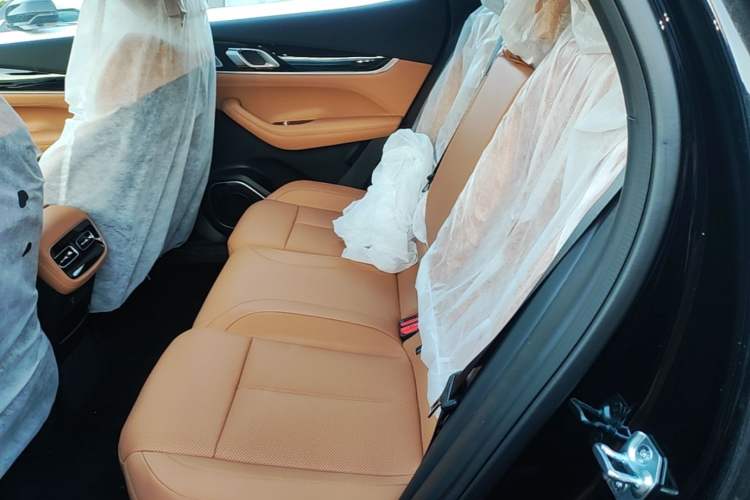 Used Geely Auto FX11 2025 4th Generation 1.5TD DCT - Shanhe Left Rear Seat