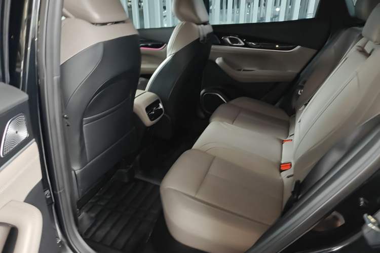 Used Geely Auto FX11 2025 4th Generation 1.5TD DCT - Shanhe Left Rear Seat