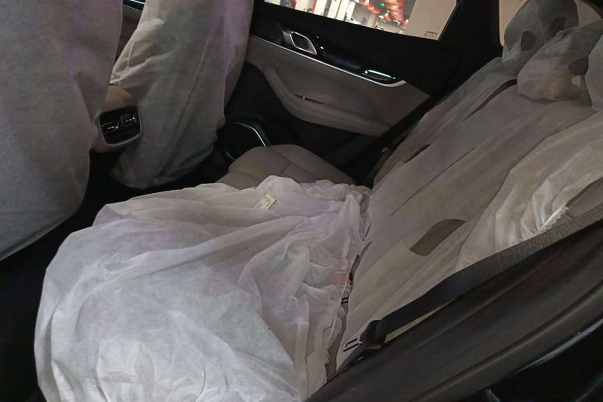 Used Geely Auto FX11 2025 4th Generation 1.5TD DCT – The Start Left Rear Seat
