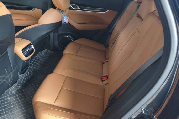 Used Geely Auto FX11 2025 4th Generation 1.5TD DCT - Shanhe Left Rear Seat