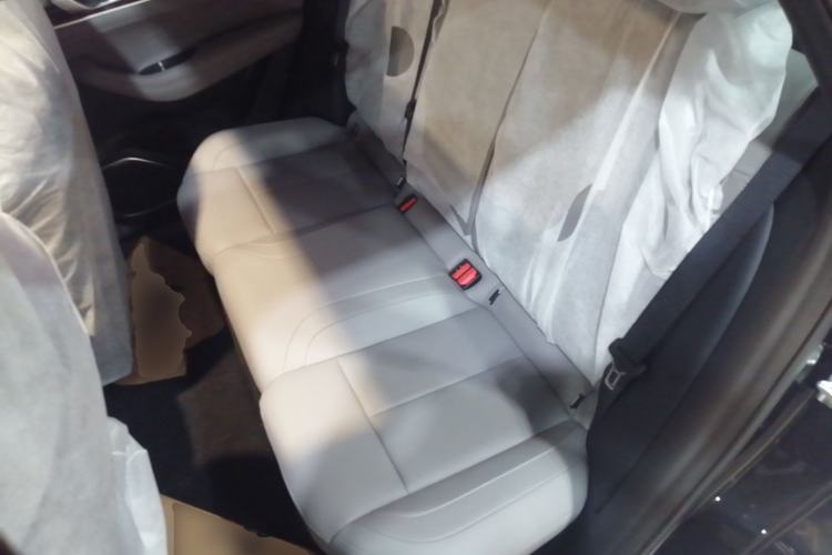 Used Geely Auto FX11 2025 4th Generation 1.5TD DCT – The Start Left Rear Seat