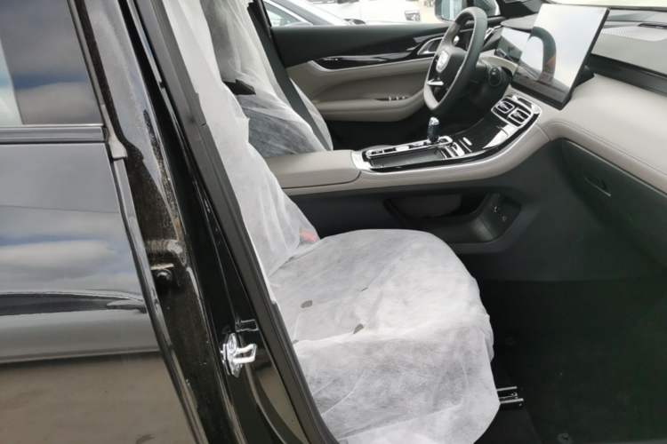 Used Geely Auto FX11 2025 4th Generation 1.5TD DCT - Shanhe Right Front Seat