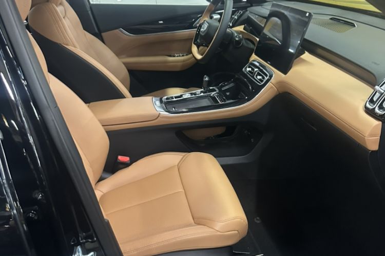 Used Geely Auto FX11 2025 4th Generation 1.5TD DCT - Shanhe Right Front Seat