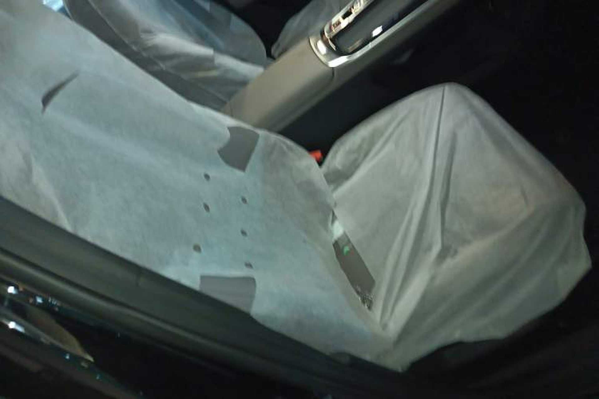 Used Geely Auto FX11 2025 4th Generation 1.5TD DCT – The Start Right Front Seat