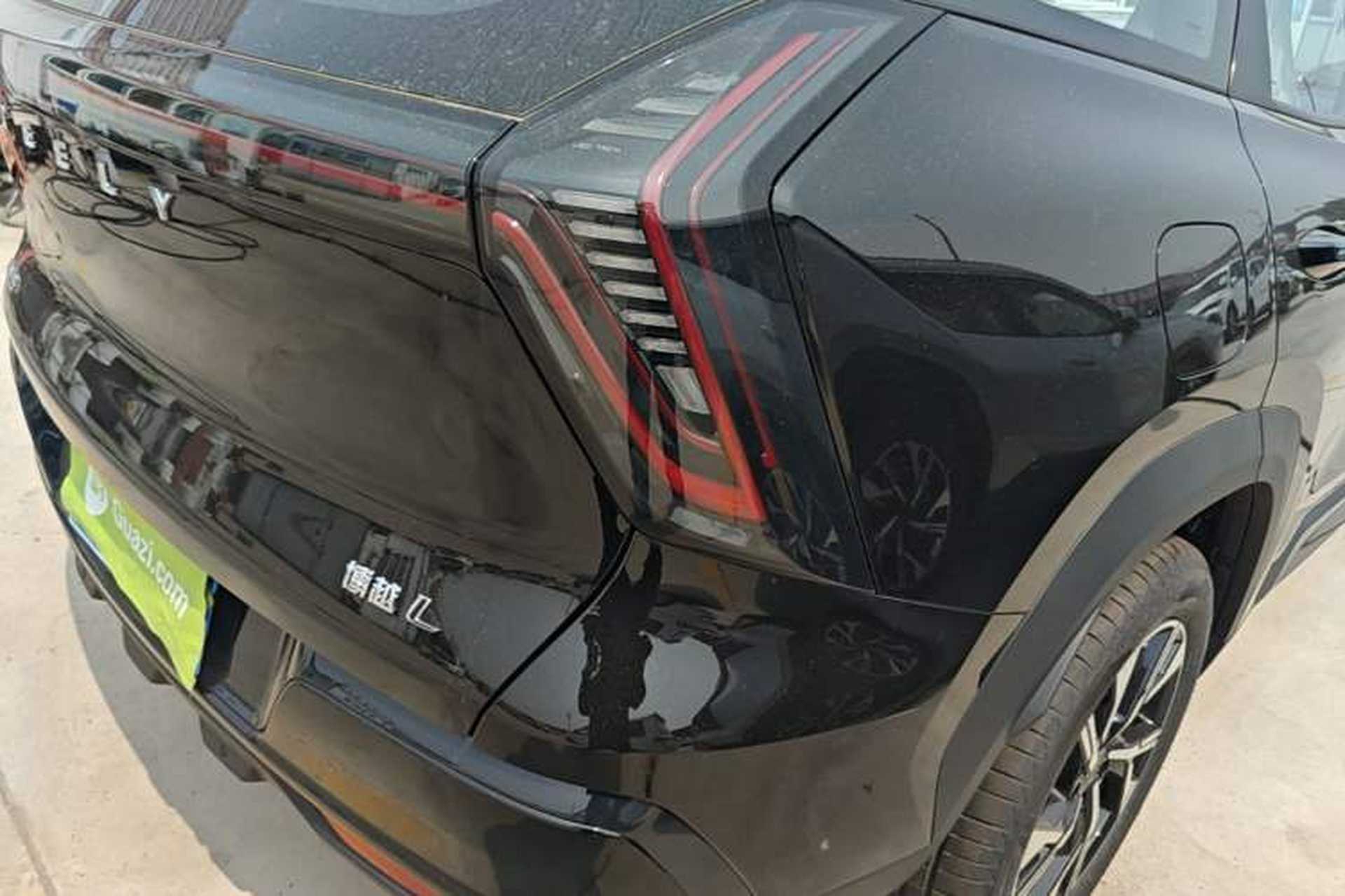 Used Geely Auto FX11 2025 4th Generation 1.5TD DCT – The Start Right Rear Taillight