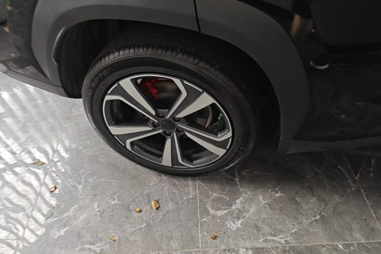 Used Geely Auto FX11 2025 4th Generation 1.5TD DCT - Shanhe Right Rear Wheel Hub
