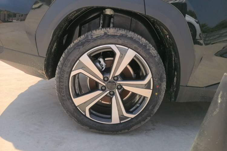 Used Geely Auto FX11 2025 4th Generation 1.5TD DCT - Shanhe Right Rear Wheel Hub