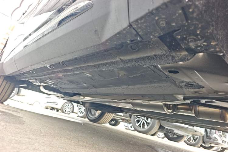 Used Geely Auto FX11 2025 4th Generation 1.5TD DCT - Shanhe Right Side Sill