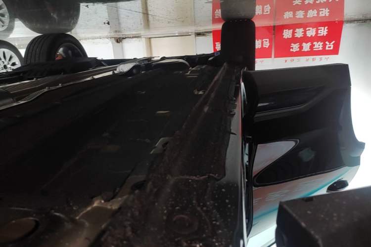 Used Geely Auto FX11 2025 4th Generation 1.5TD DCT - Shanhe Right Side Sill
