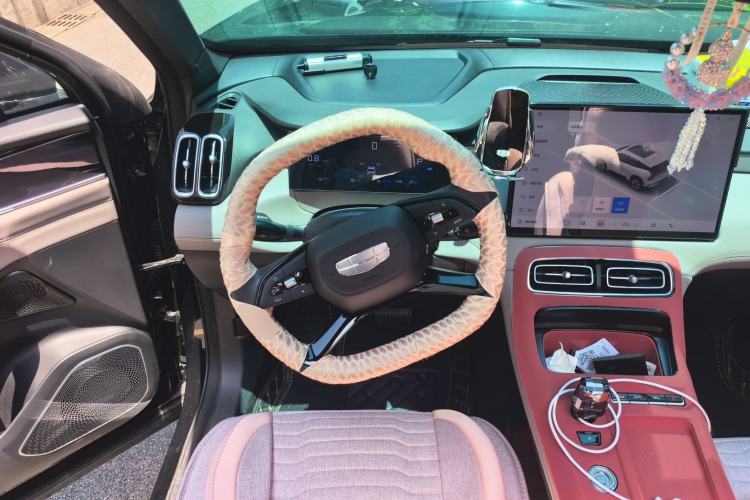 Used Geely Auto FX11 2025 4th Generation 1.5TD DCT – The Start Steering Wheel
