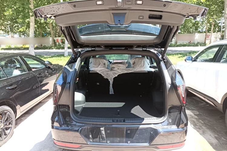 Used Geely Auto FX11 2025 4th Generation 1.5TD DCT – The Start Trunk