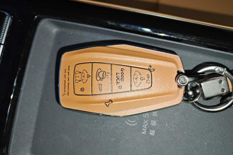 Used Geely Auto FX11 2025 4th Generation 1.5TD DCT - Shanhe Vehicle Key