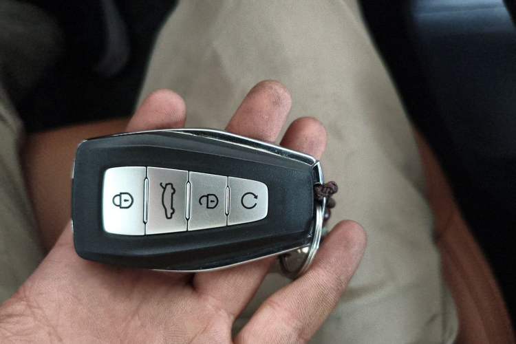 Used Geely Auto FX11 2025 4th Generation 1.5TD DCT - Shanhe Vehicle Key