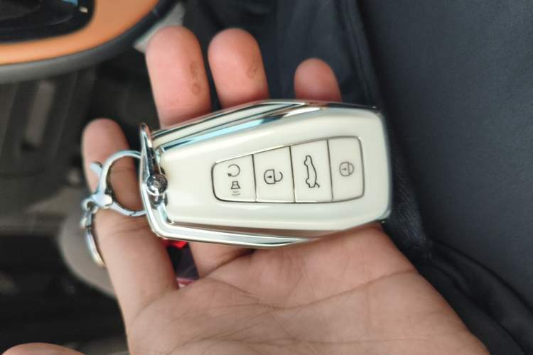 Used Geely Auto FX11 2025 4th Generation 1.5TD DCT - Shanhe Vehicle Key