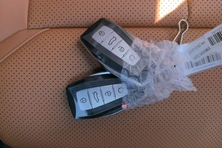 Used Geely Auto FX11 2025 4th Generation 1.5TD DCT - Shanhe Vehicle Key