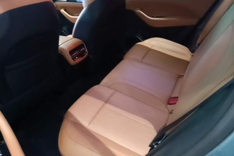 Used Geely Auto FX11 2025 4th Generation 1.5TD DCT Jinxiu Left Rear Seat