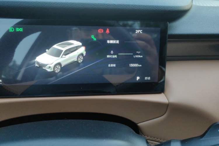 Used Geely Auto FX11 2025 4th Generation 1.5TD DCT Jinxiu Odometer Close Up
