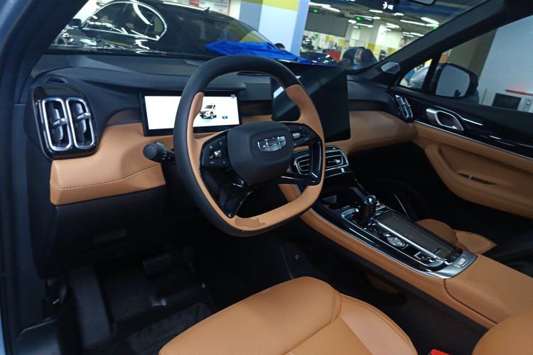 Used Geely Auto FX11 2025 4th Generation 1.5TD DCT - Shanhe Center Console