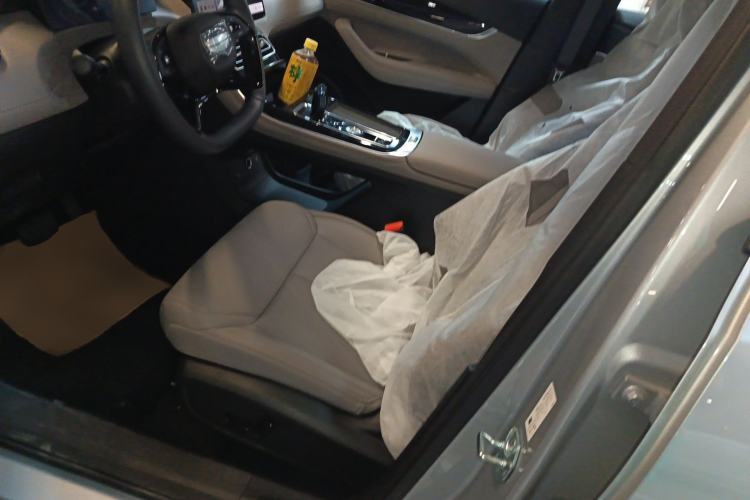 Used Geely Auto FX11 2025 4th Generation 1.5TD DCT – The Start Left Front Seat